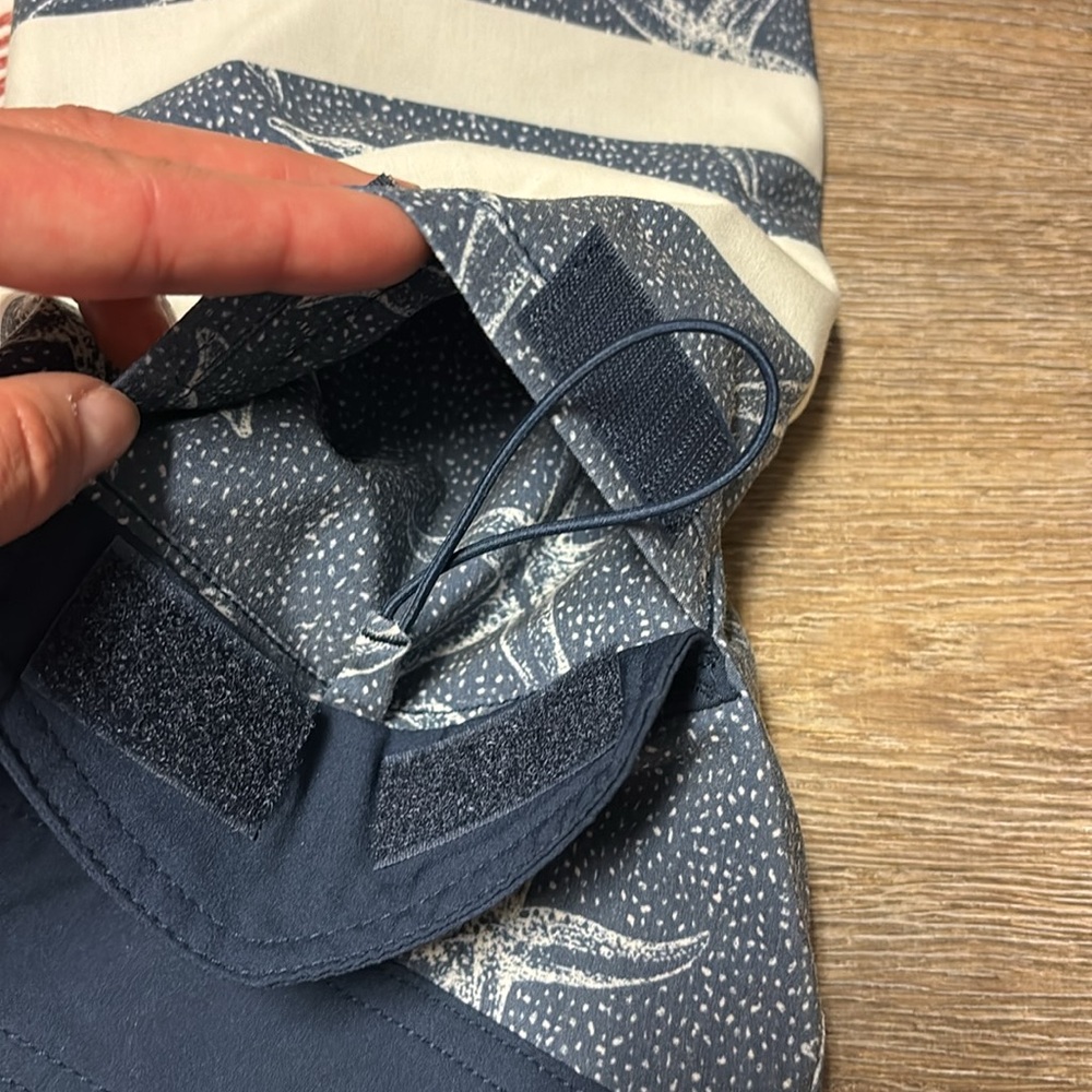 Brand🆕🔥😍🔥 SALT LIFE boardshorts - Picture 11 of 17